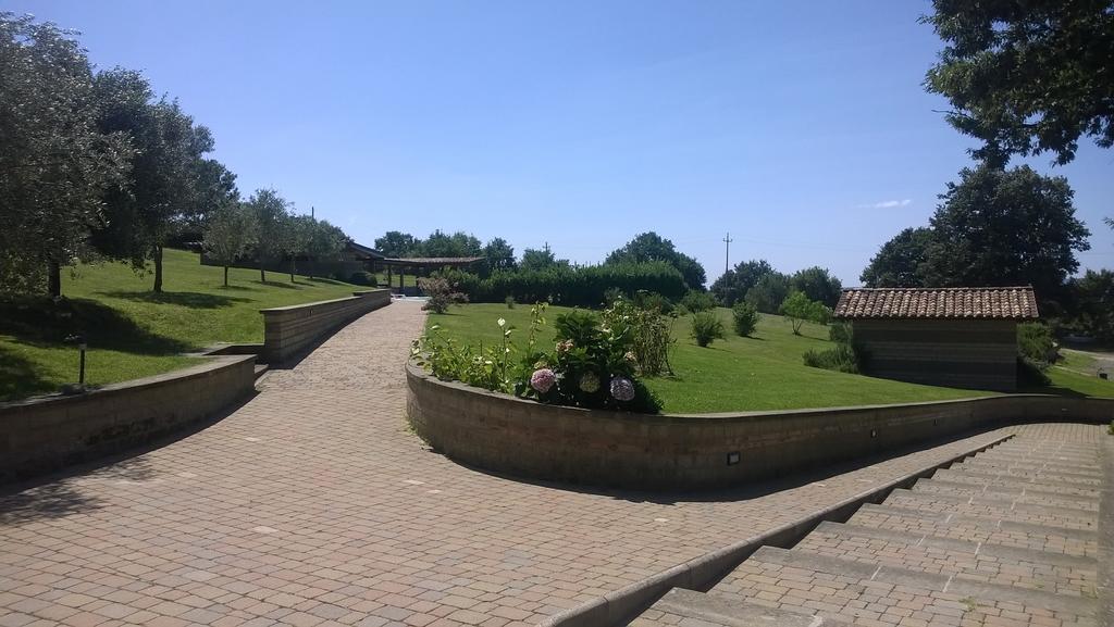 Agriturismo Monte Dell'Olmo Trevignano Romano Kültér fotó